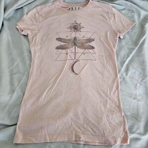 Juniors tshirt with dragonfly sun and moon size small